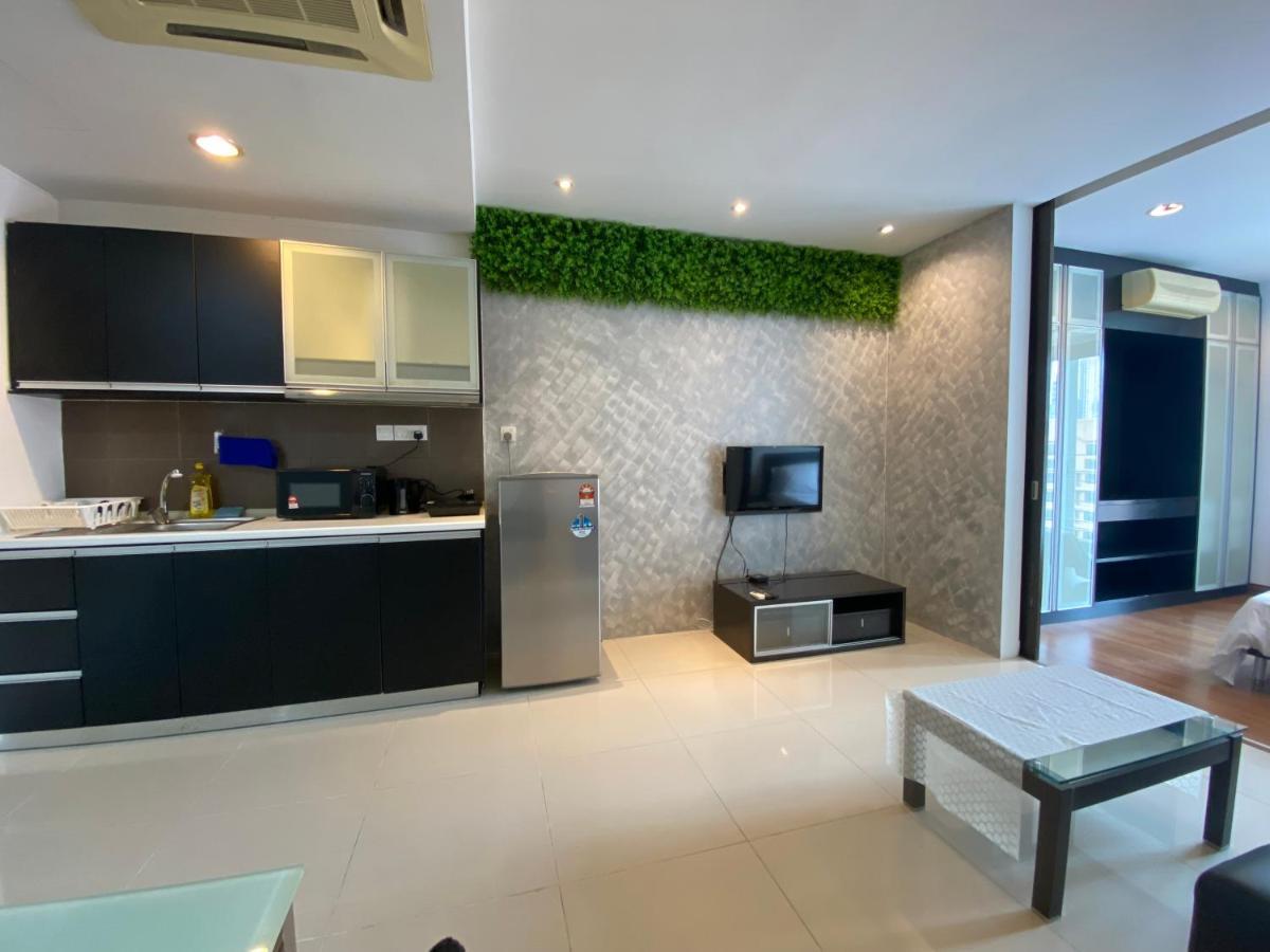 Spacious 2Room+2B*pool+gym*5mins-Time square&LaLaport Kuala Lumpur Exterior foto