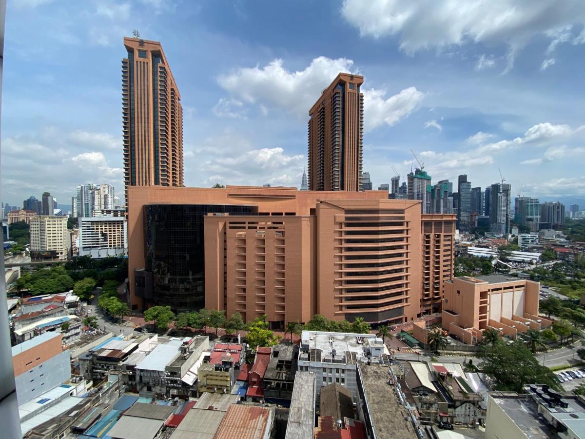 Spacious 2Room+2B*pool+gym*5mins-Time square&LaLaport Kuala Lumpur Exterior foto