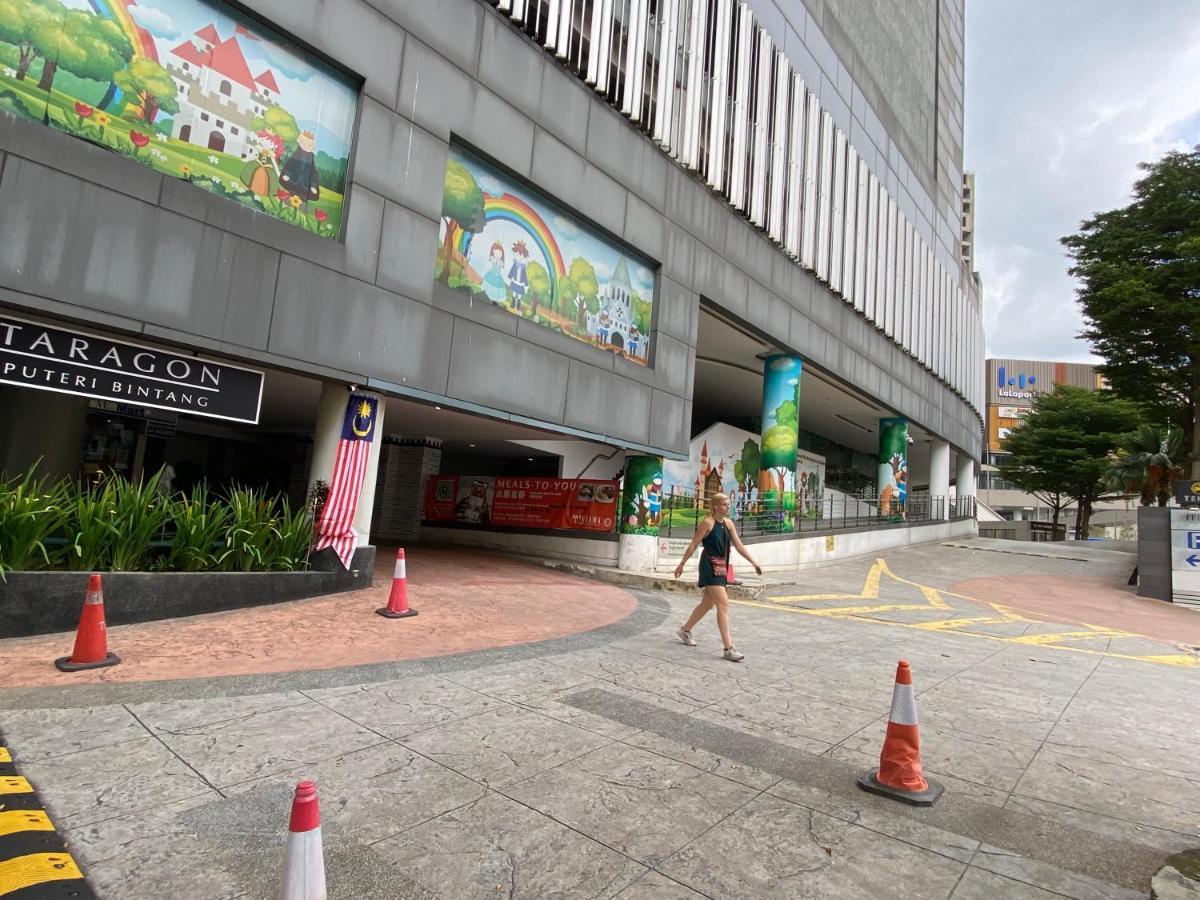 Spacious 2Room+2B*pool+gym*5mins-Time square&LaLaport Kuala Lumpur Exterior foto